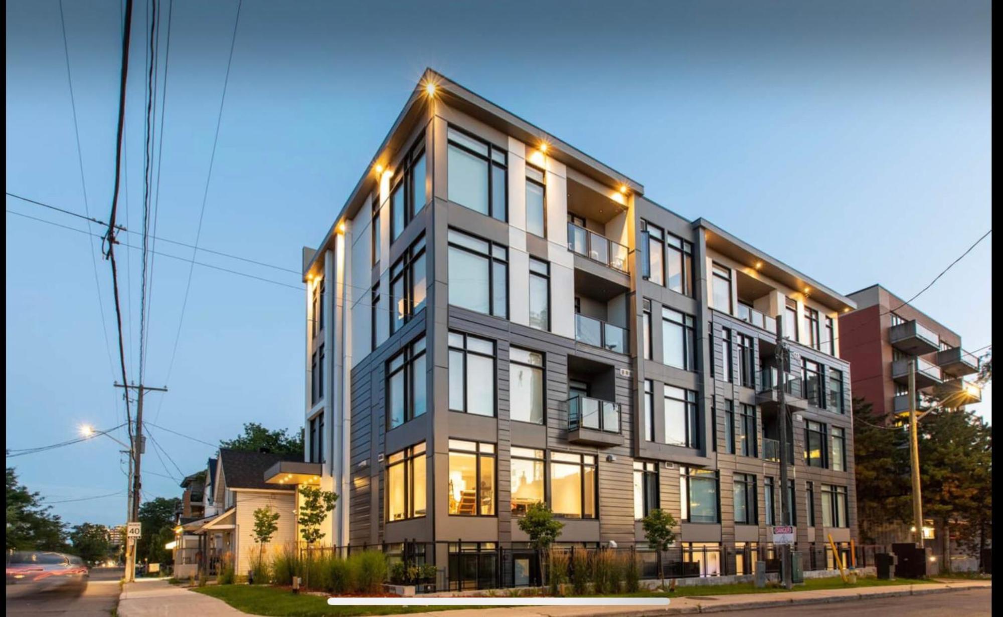 Westview Luxury Suites Ottawa Exterior photo