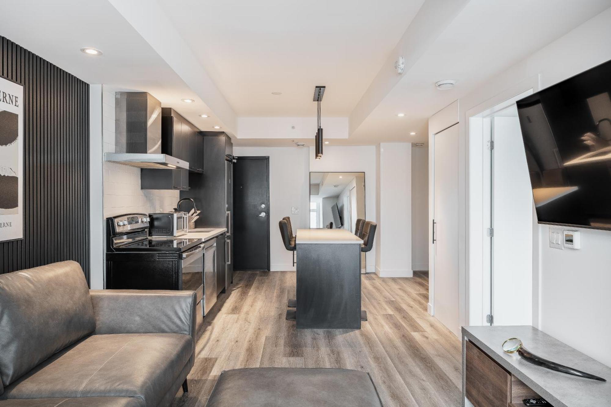 Westview Luxury Suites Ottawa Exterior photo