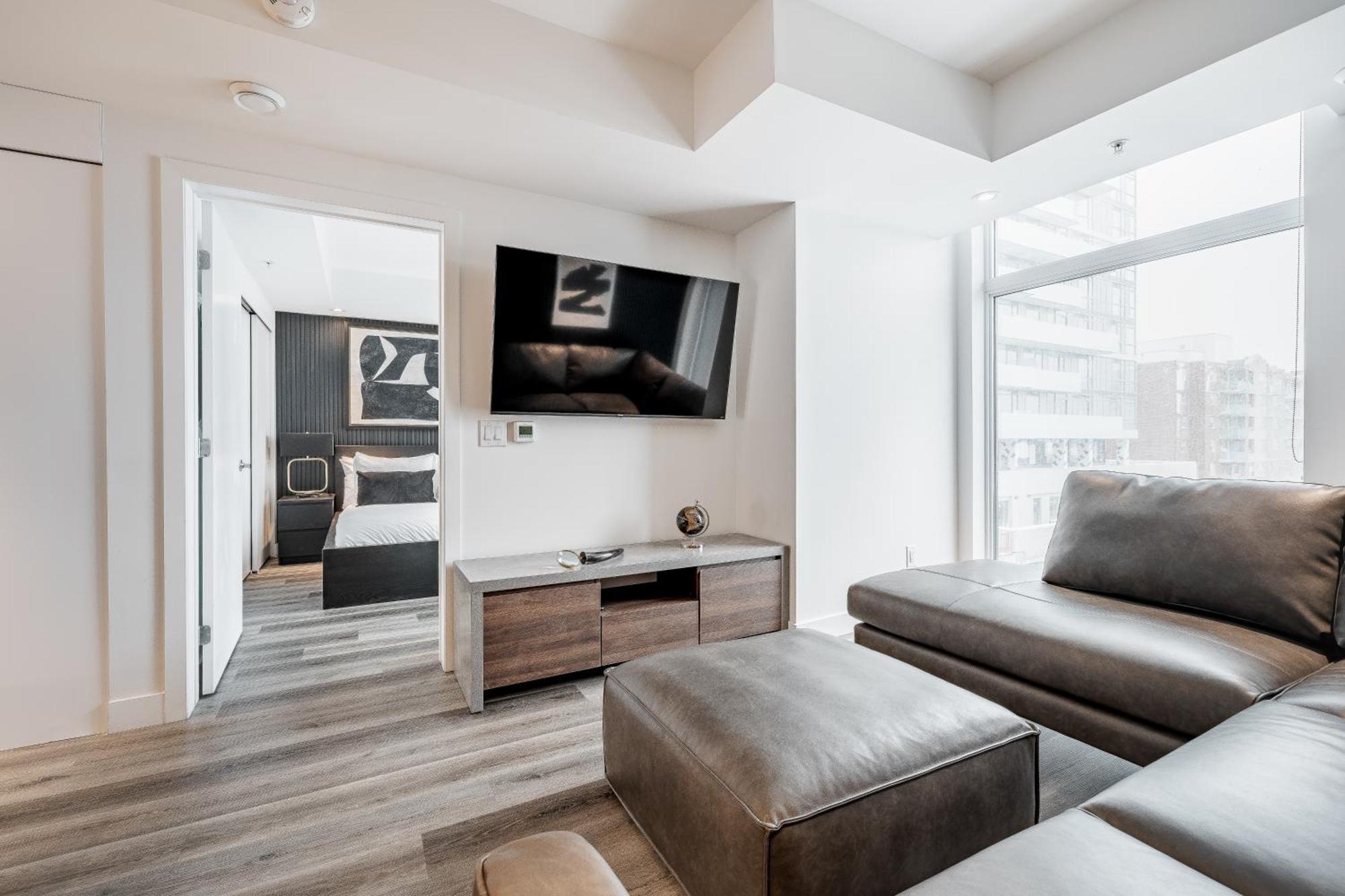 Westview Luxury Suites Ottawa Exterior photo